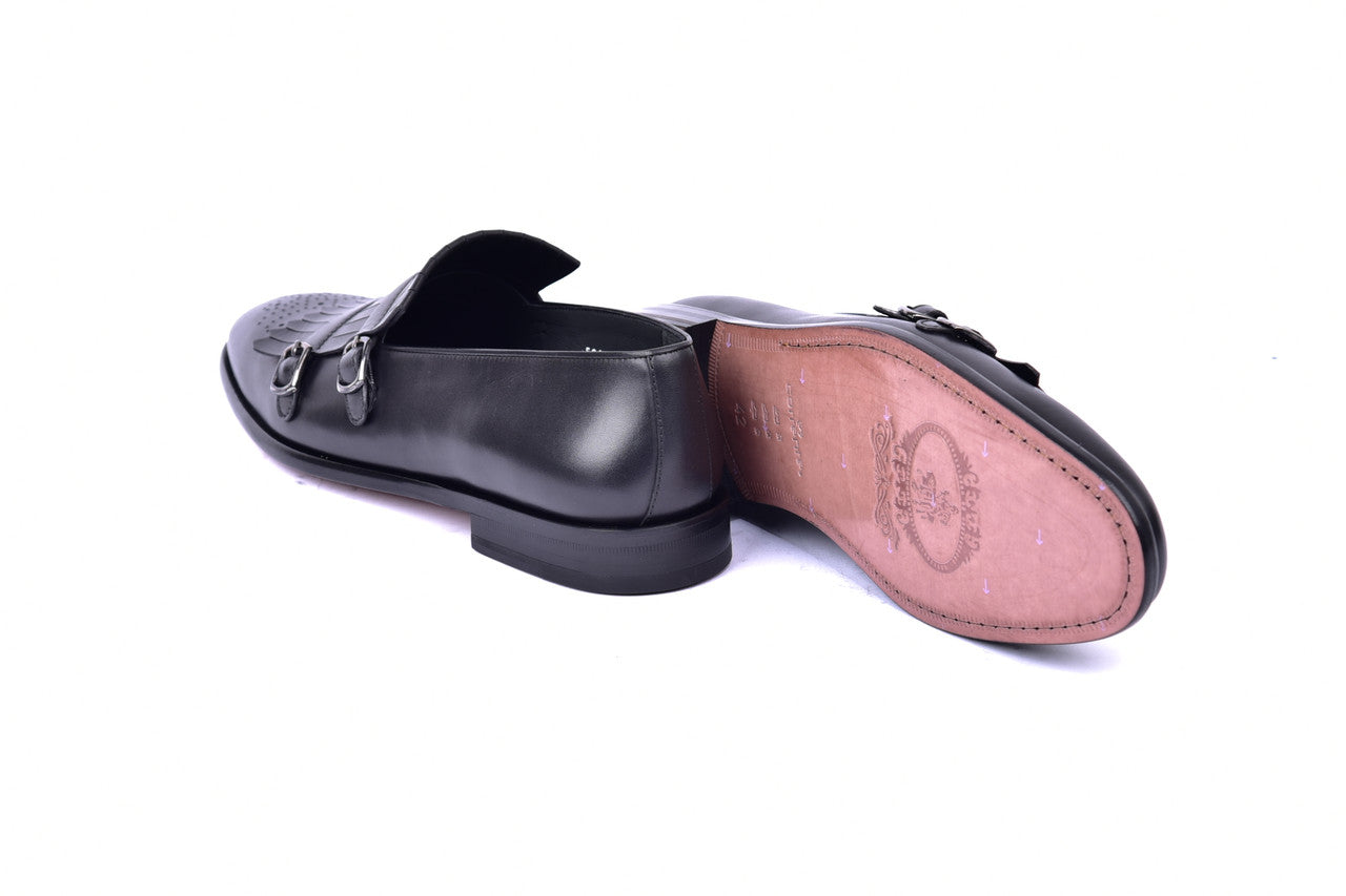 C0001902- 5211 Kilt side Buckle Loafer- Black