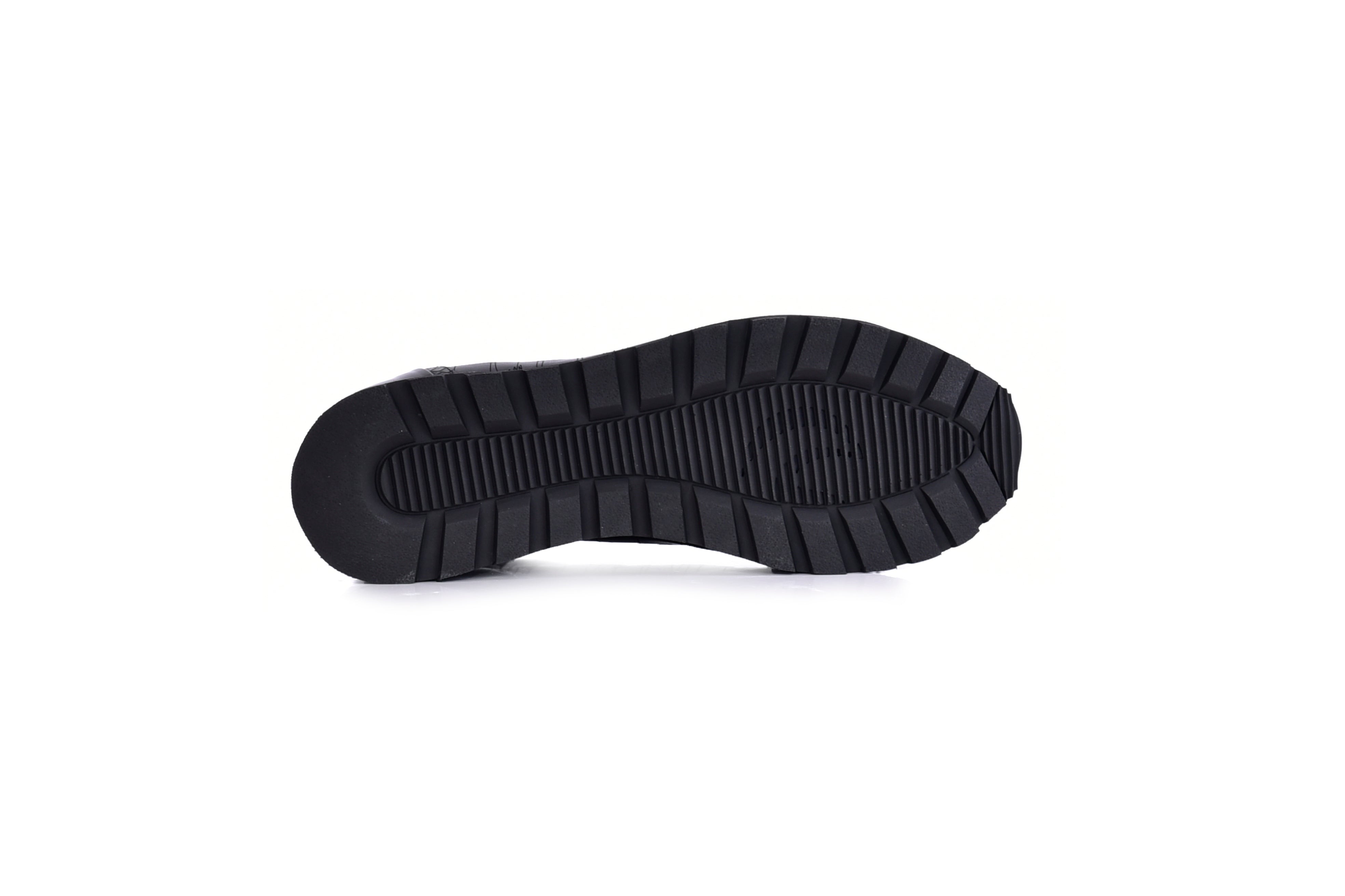 C001304-5581L Fashion Sneaker- Black