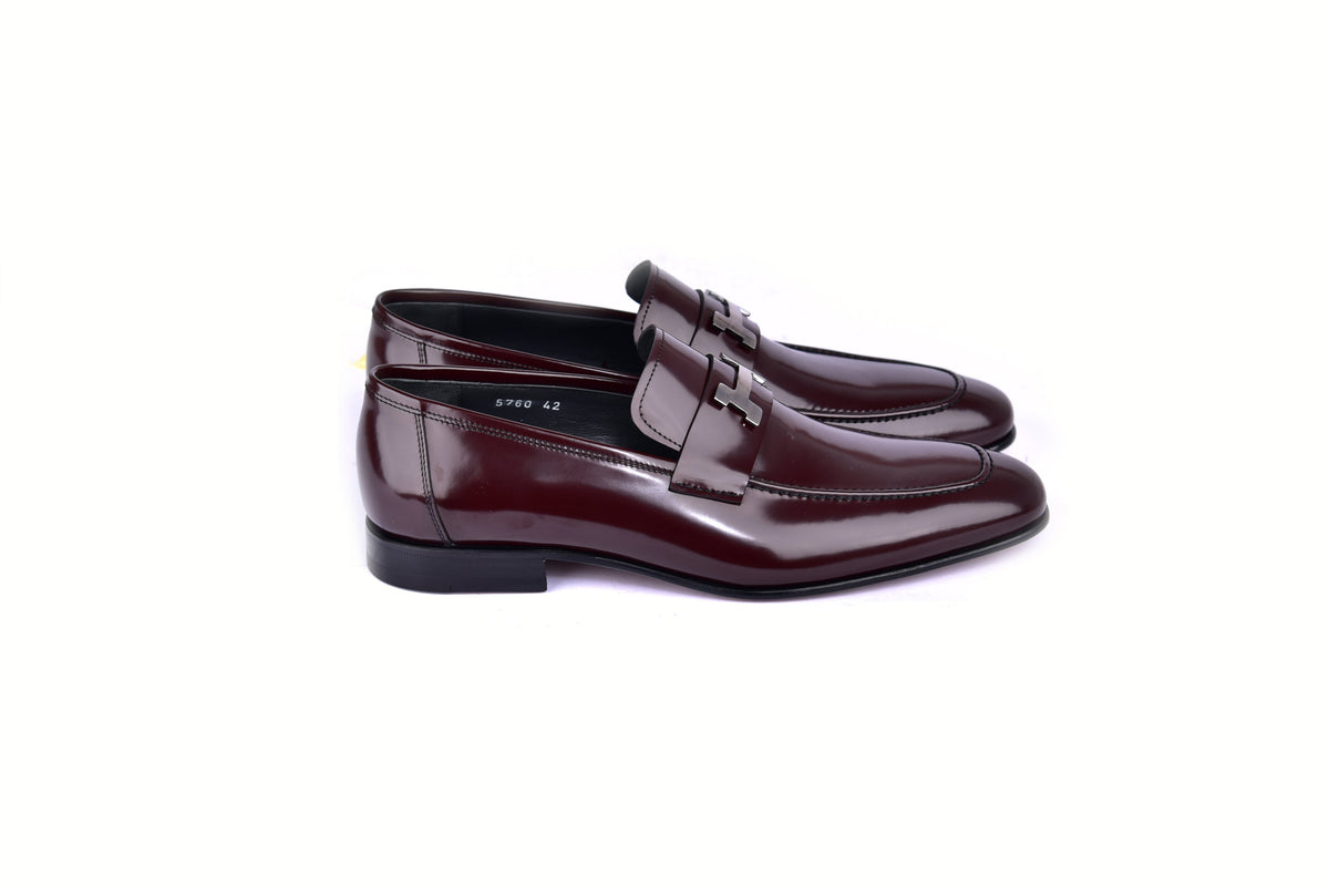 C02007-5760 H buckle Burgundy Lux Calf Skin