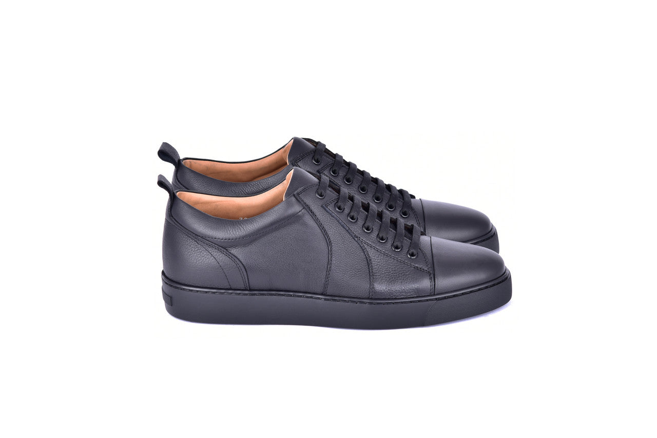 C0013017- 7233 Fashion Sneaker -Black