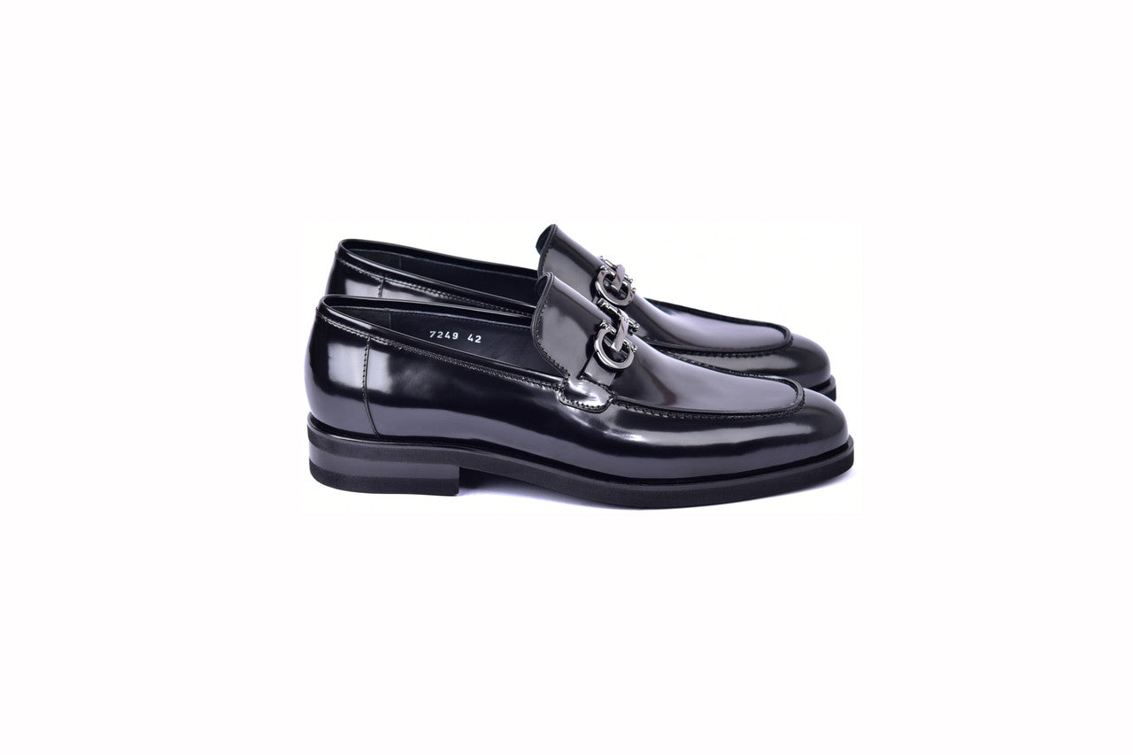 C0001204-7249 Loafer with silver buckle- Black