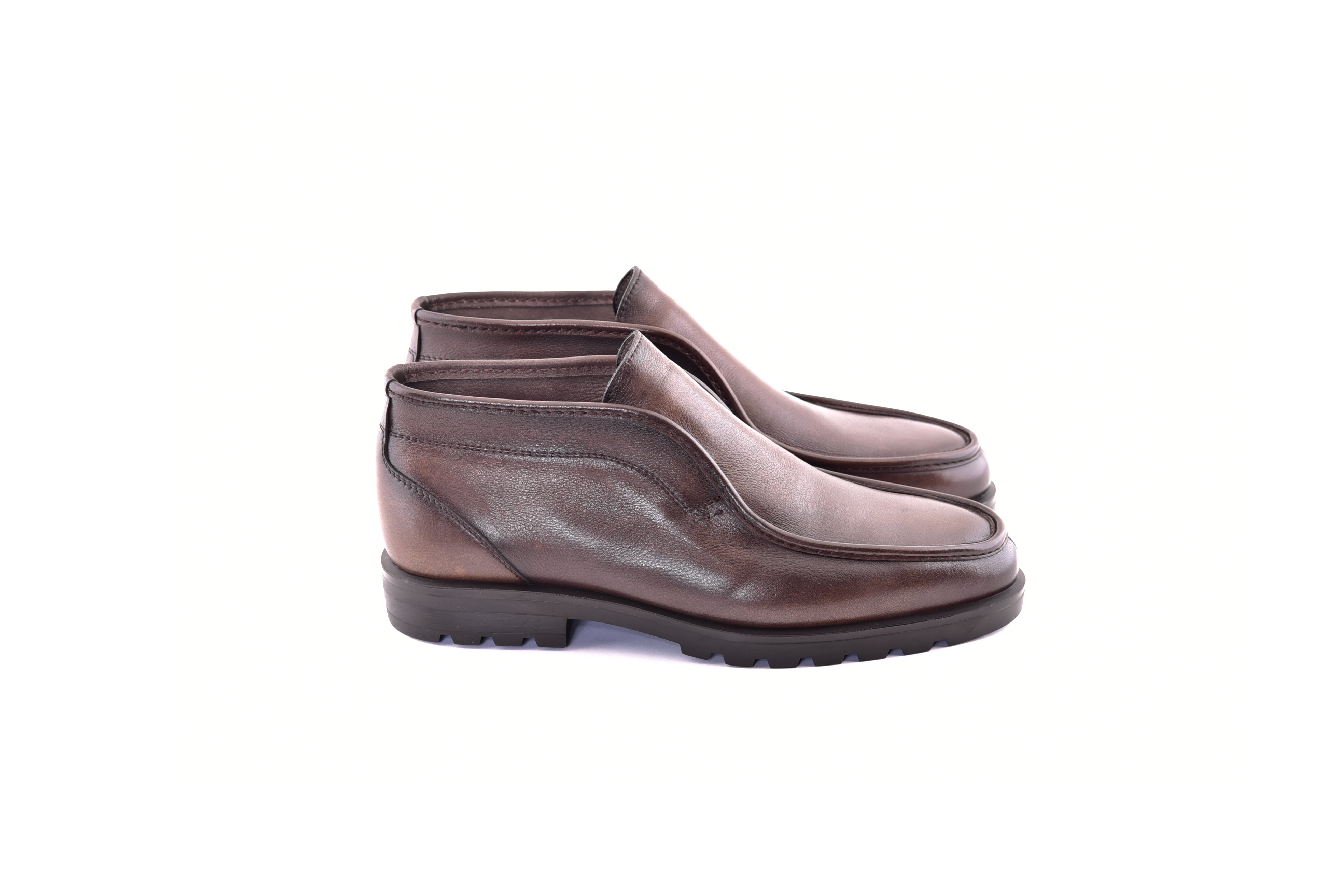 C186- 7520 Shearling lined Chukka boot - Brown
