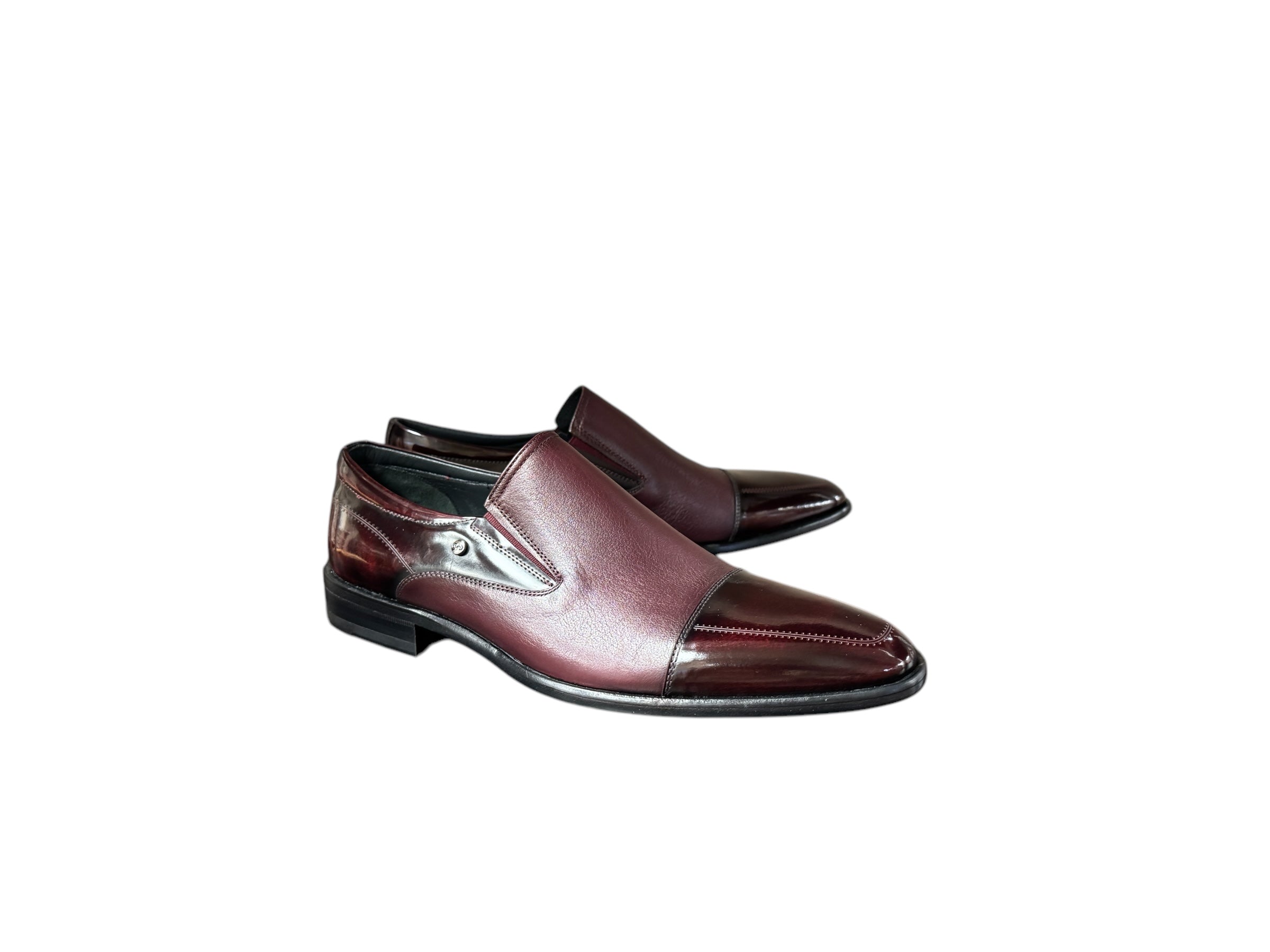 C139- 3519 Cap Toe Loafer Burgundy