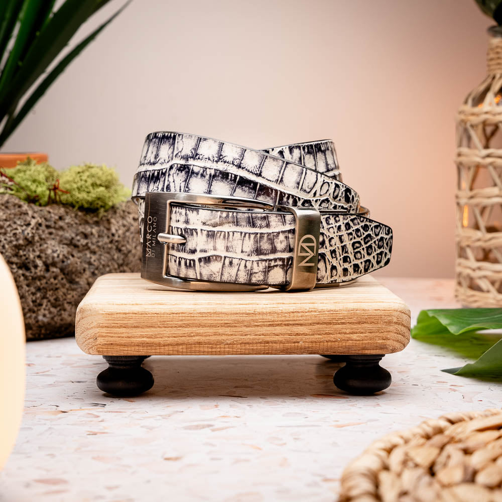 Riccardo Belt Antique Newspaper