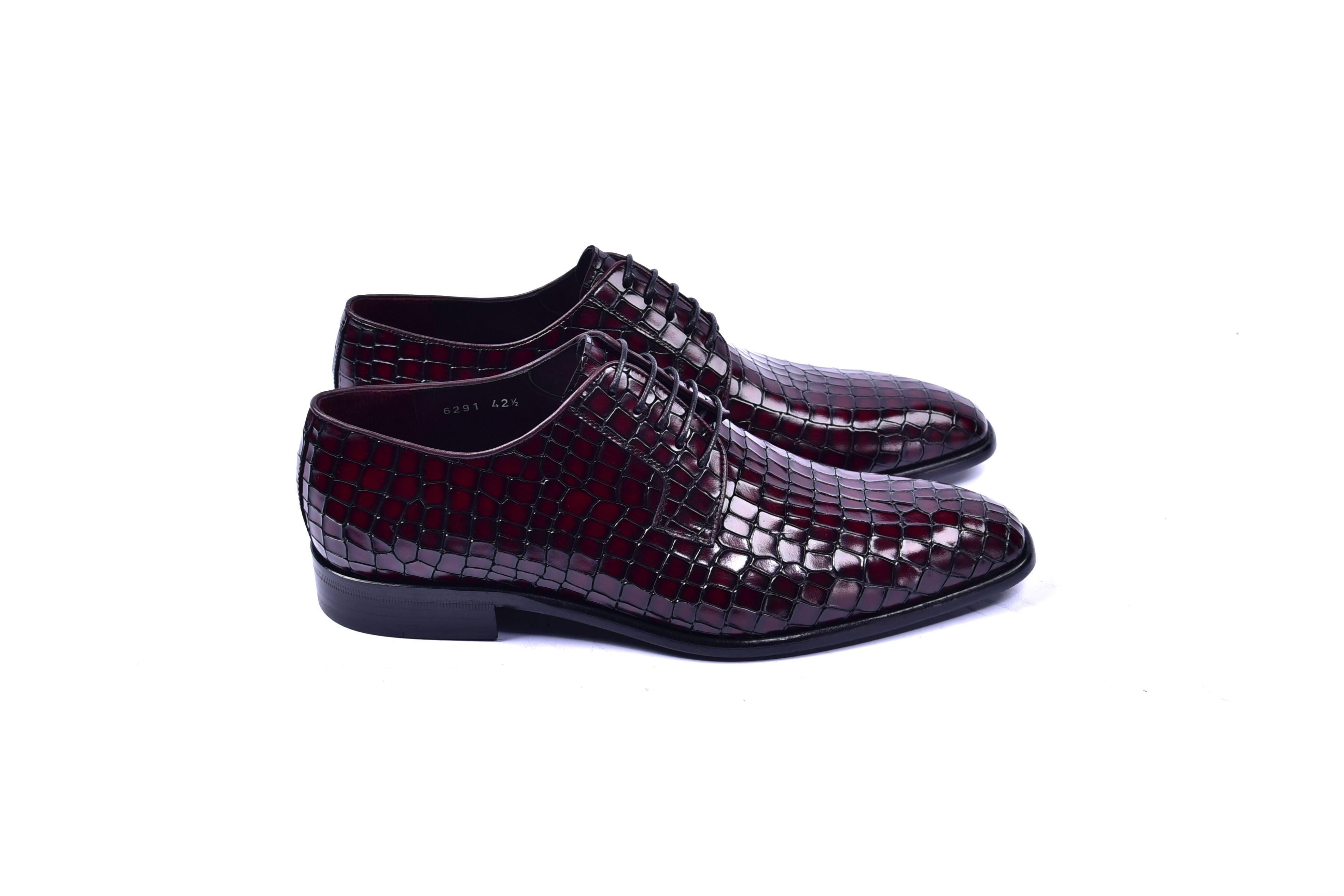 C01506-6291C Croco Print Lace Up Burgundy