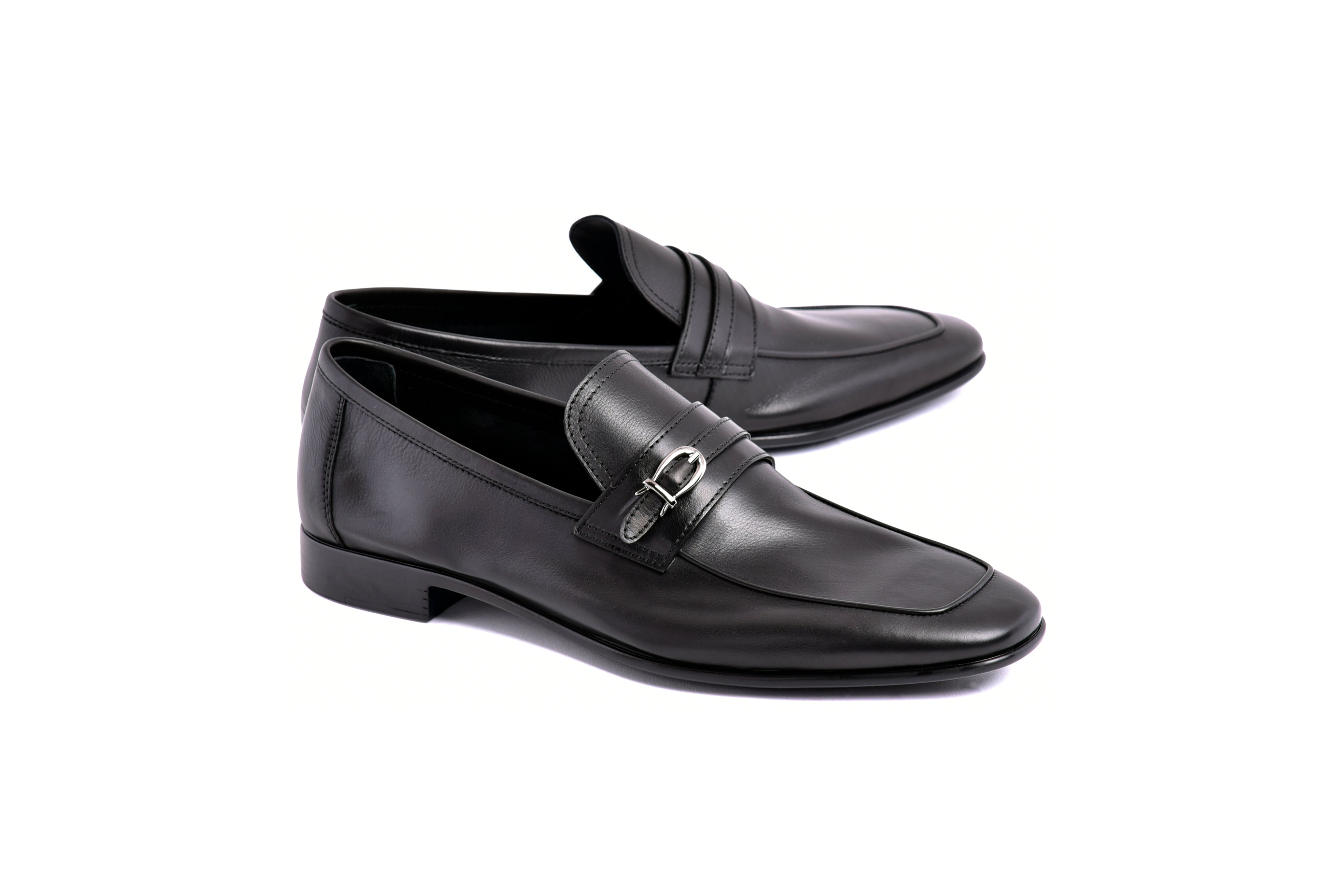C0001117- 7256 Side Buckle Loafer-Black