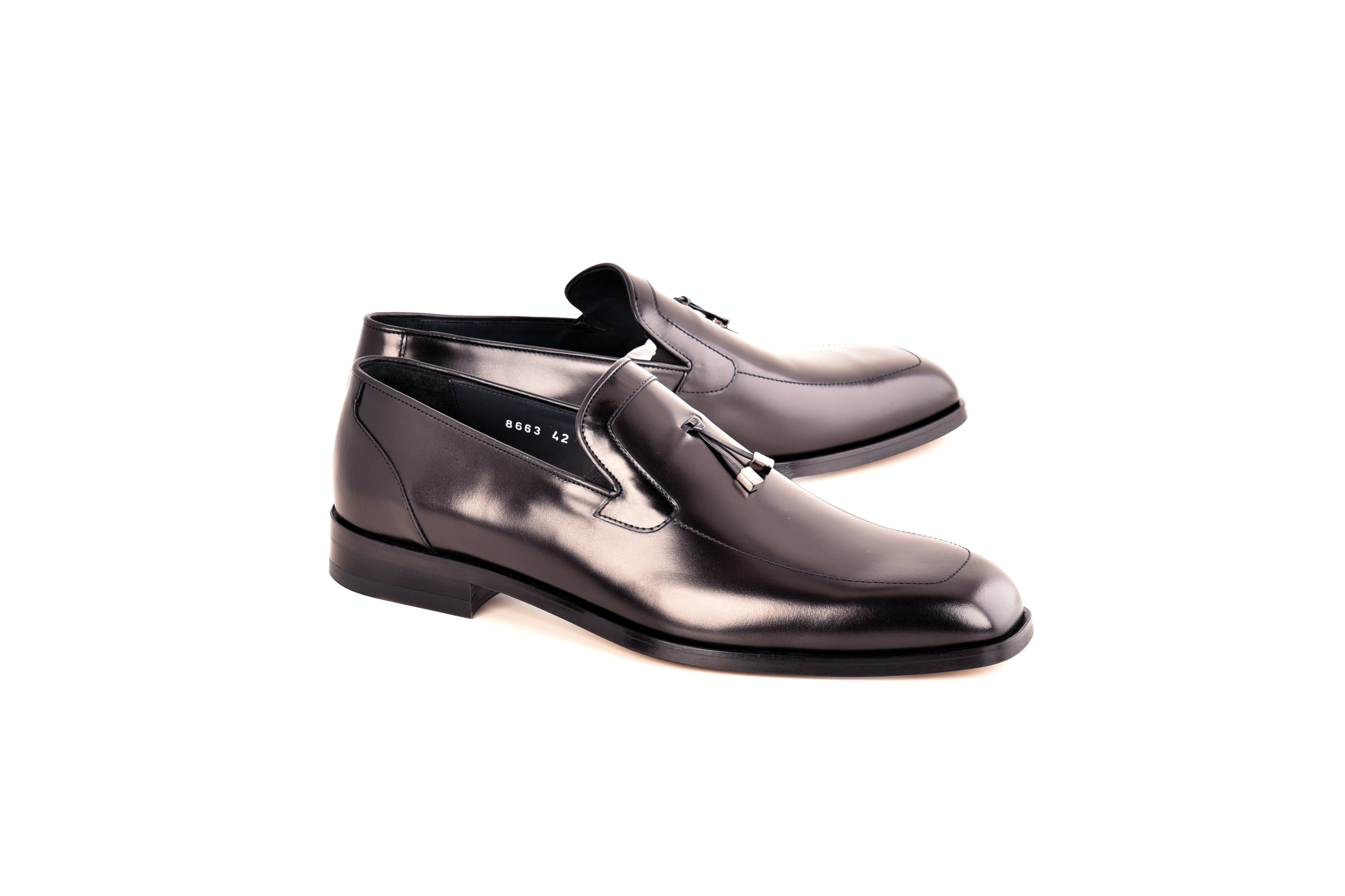 C0108- 8663 Lux Leather Tassel Loafer-Black