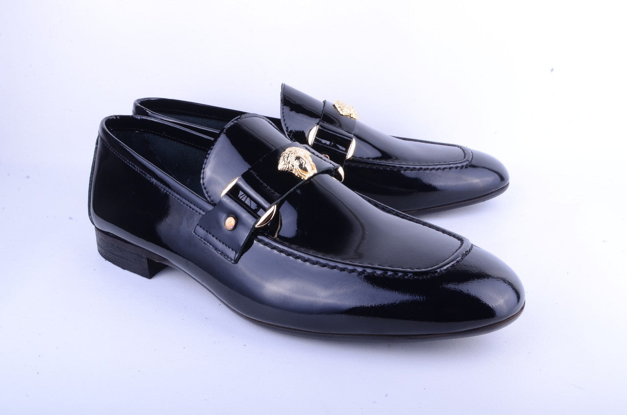 Pelle Line Lucas- Loafer with Medusa ornament- Black Patent